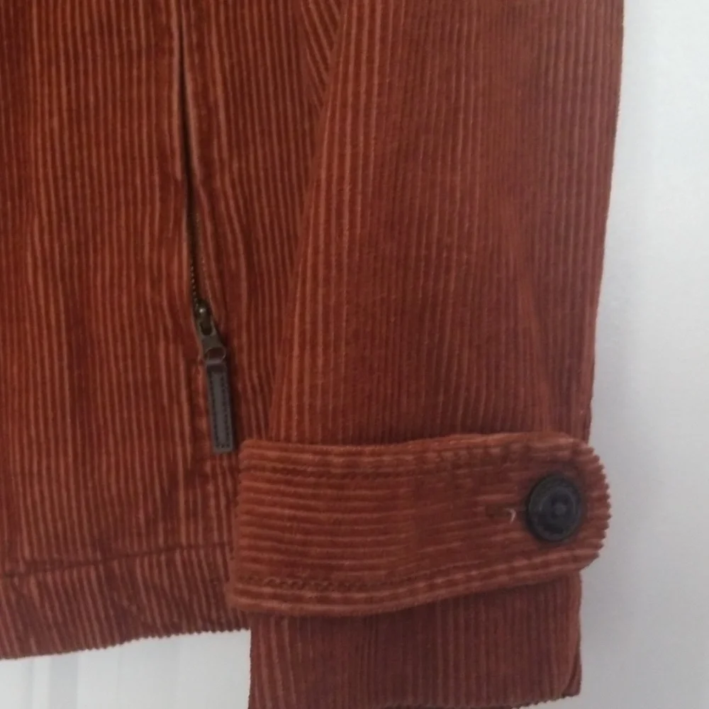 COPY - Jacket - Picture 2 of 4